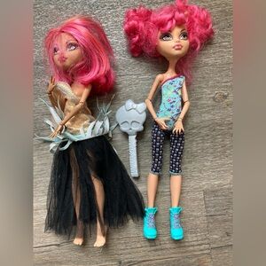 Monster high dolls